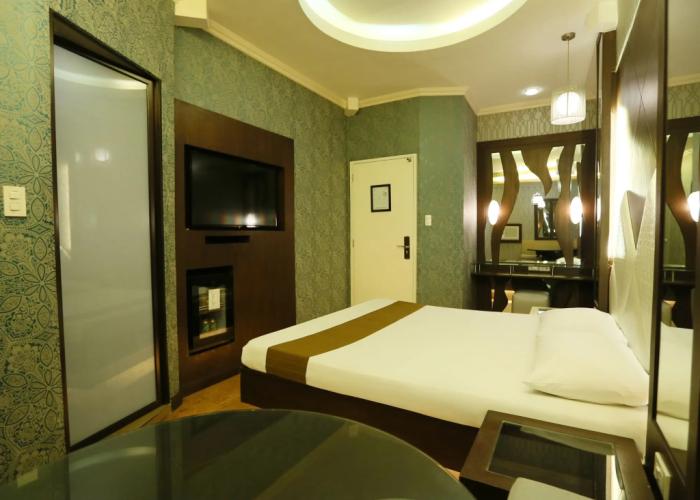 Hotel Ava Gil Puyat