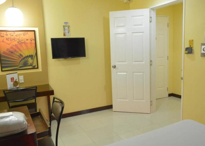 Hotel Sogo Wood Street Pasay