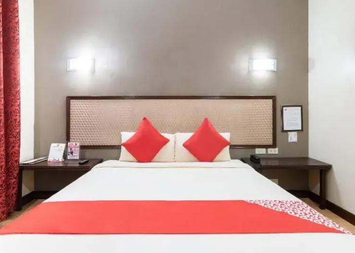 OYO 110 Asiatel Airport Hotel