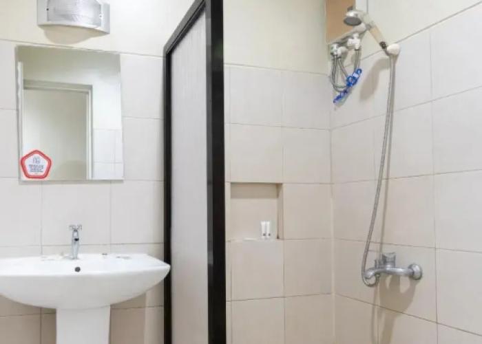 OYO 110 Asiatel Airport Hotel