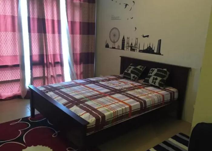 Favila Condotel - 150 Newport Boulevard