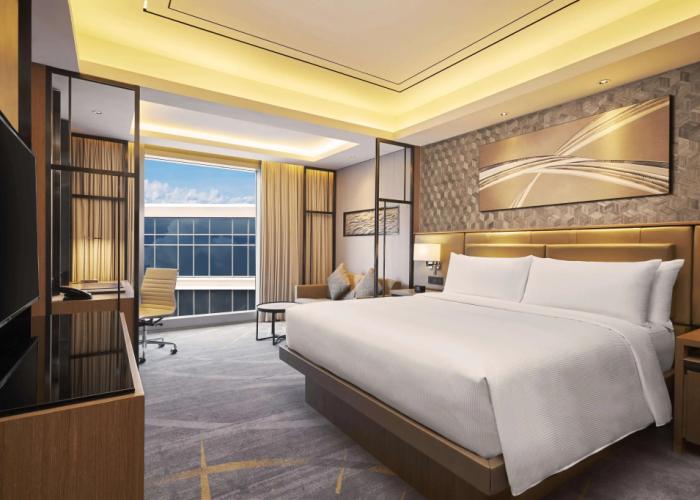 Hilton Manila