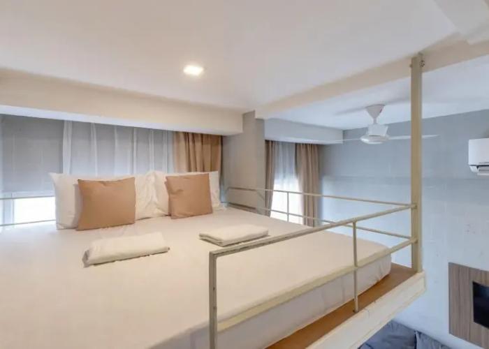 Selah Pods Hotel Manila