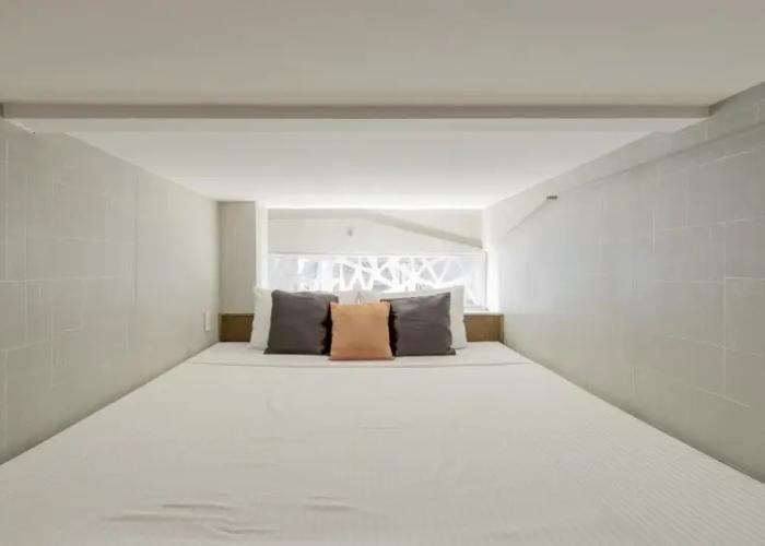 Selah Pods Hotel Manila