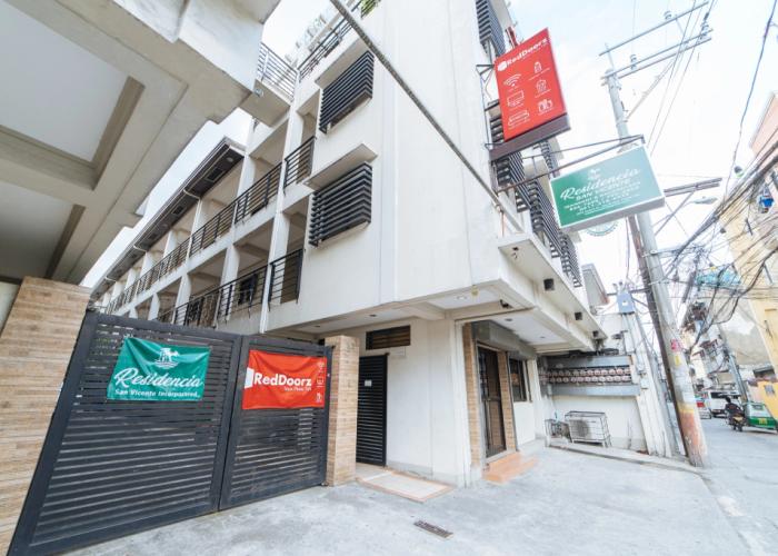 RedDoorz near Pasay Taft