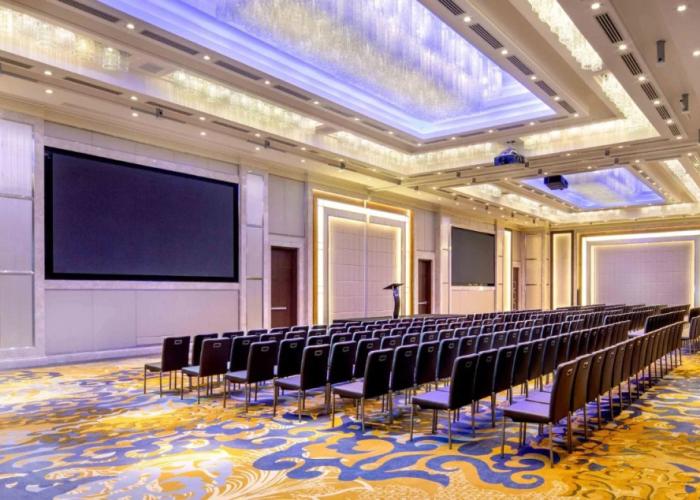 Sheraton Manila Hotel at Newport World Resorts