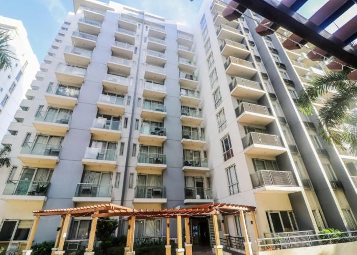 PRS @ One Palm Tree Villa near T3 Airport