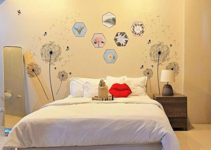 PRS @ One Palm Tree Villa near T3 Airport