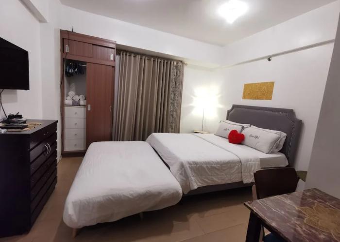 Cecillian Place Condotel