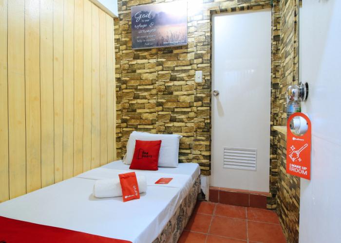 RedDoorz near OWWA Pasay