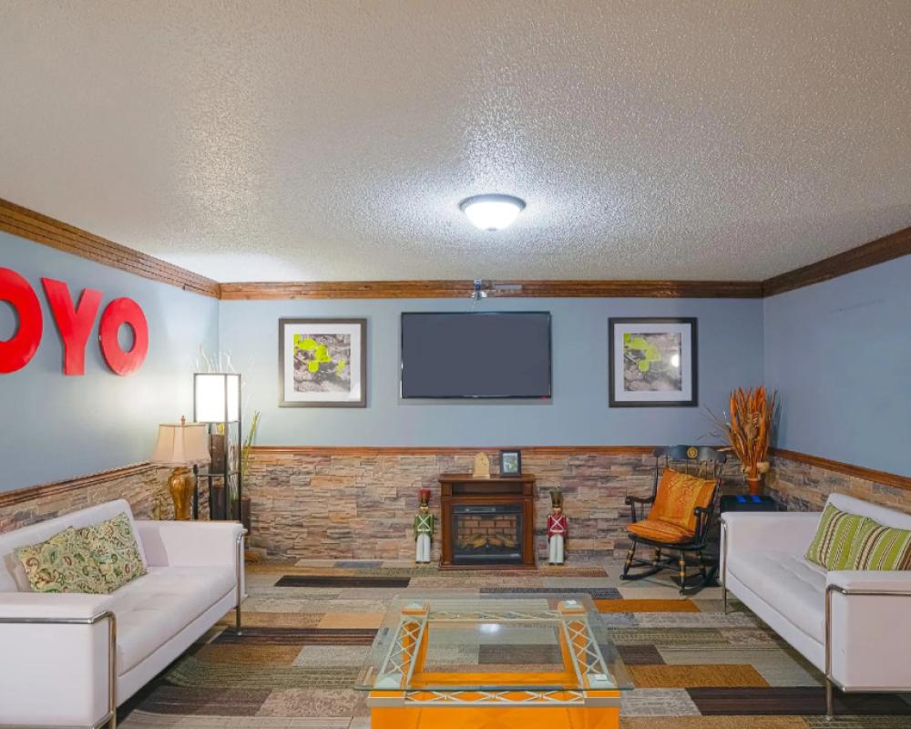 OYO Hotel Redwood Falls near Jackpot Casino