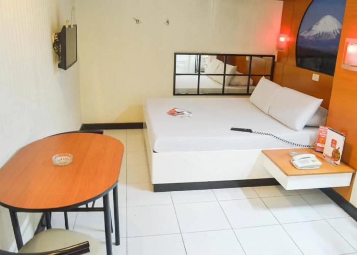 Hotel Sogo North Edsa