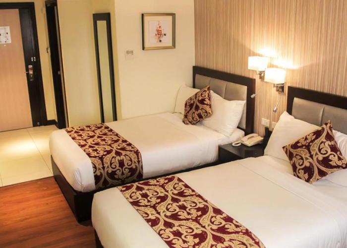 Brentwood Suites