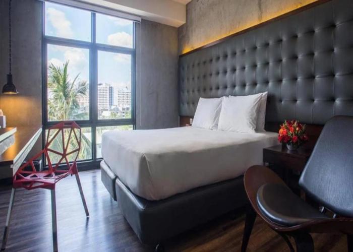 B Hotel Quezon City