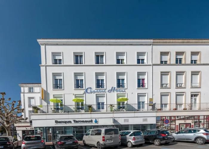 Le Crystal Hôtel