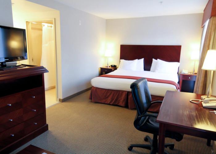 Holiday Inn Express & Suites Surrey by IHG