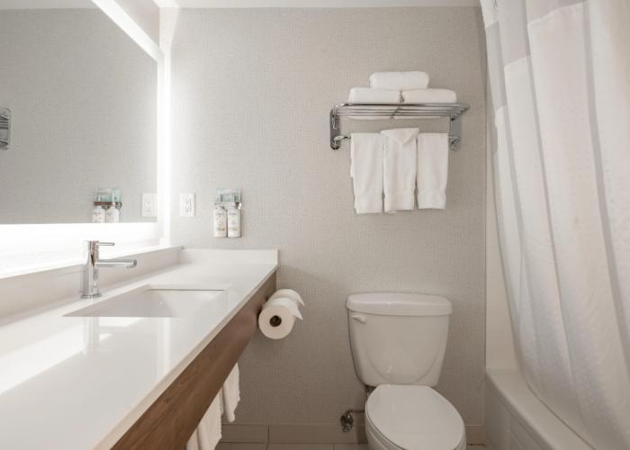 Holiday Inn Express & Suites Surrey by IHG