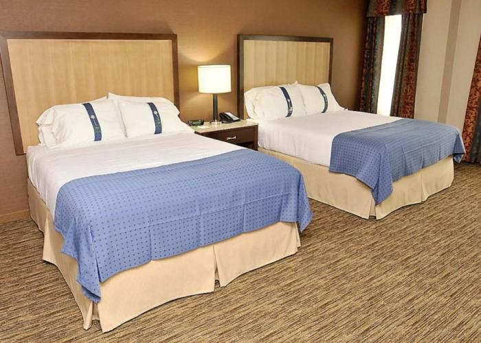 Holiday Inn Hotel & Suites Surrey East Cloverdale by IHG