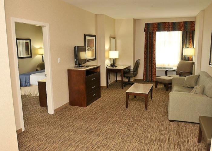 Holiday Inn Hotel & Suites Surrey East Cloverdale by IHG