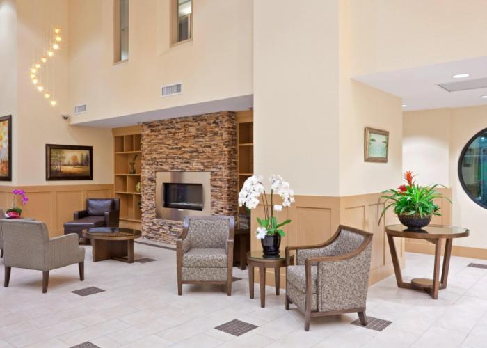 Holiday Inn Hotel & Suites Surrey East Cloverdale by IHG