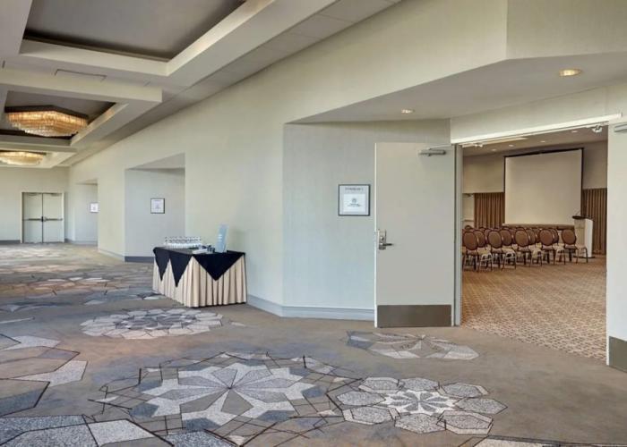 Sheraton Vancouver Guildford Hotel