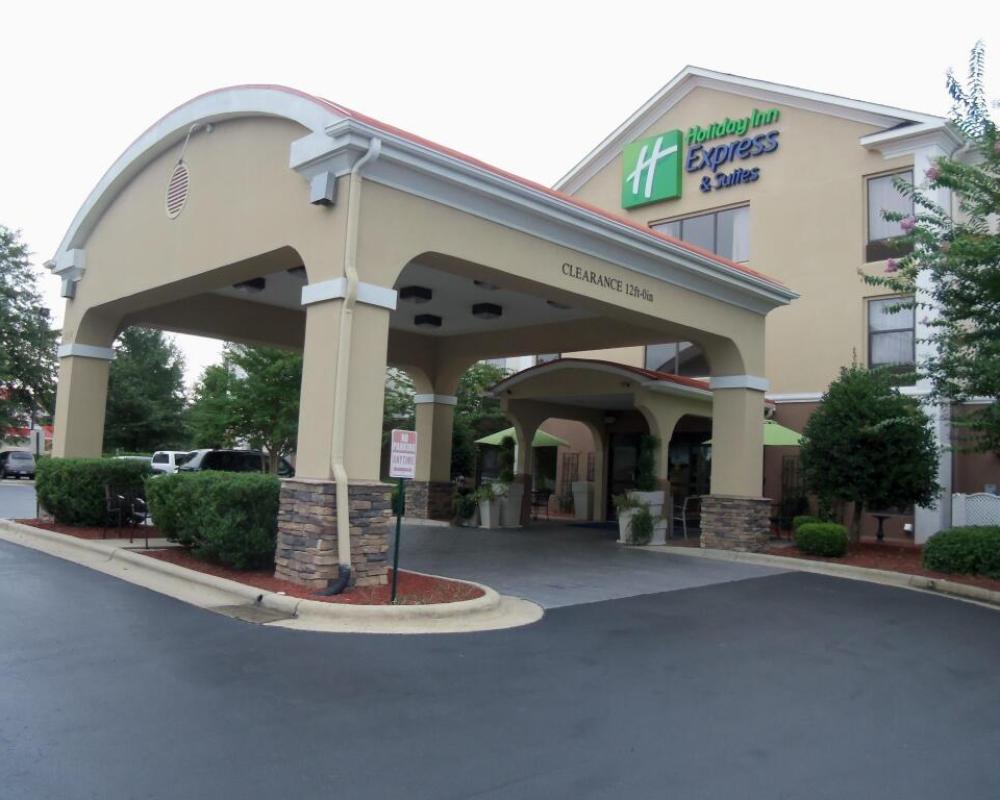 Holiday Inn Express Hotel & Suites SANFORD by IHG