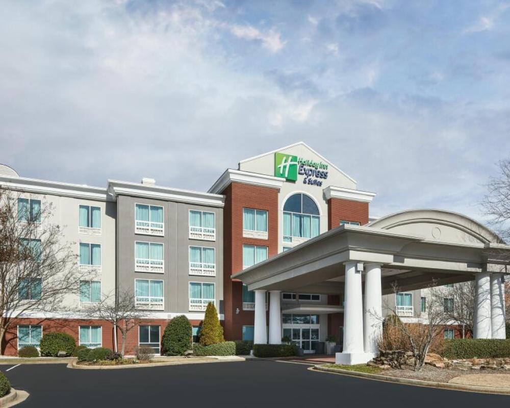Holiday Inn Express I-26 & Us 29 At Westgate Mall by IHG