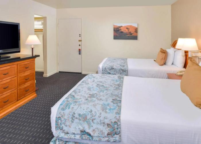 Svendsgaard's Danish Lodge Americas Best Value Inn