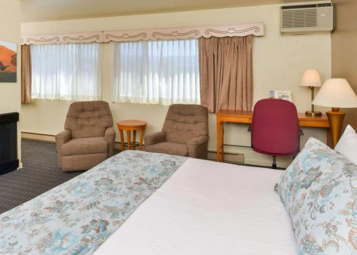 Svendsgaard's Danish Lodge Americas Best Value Inn