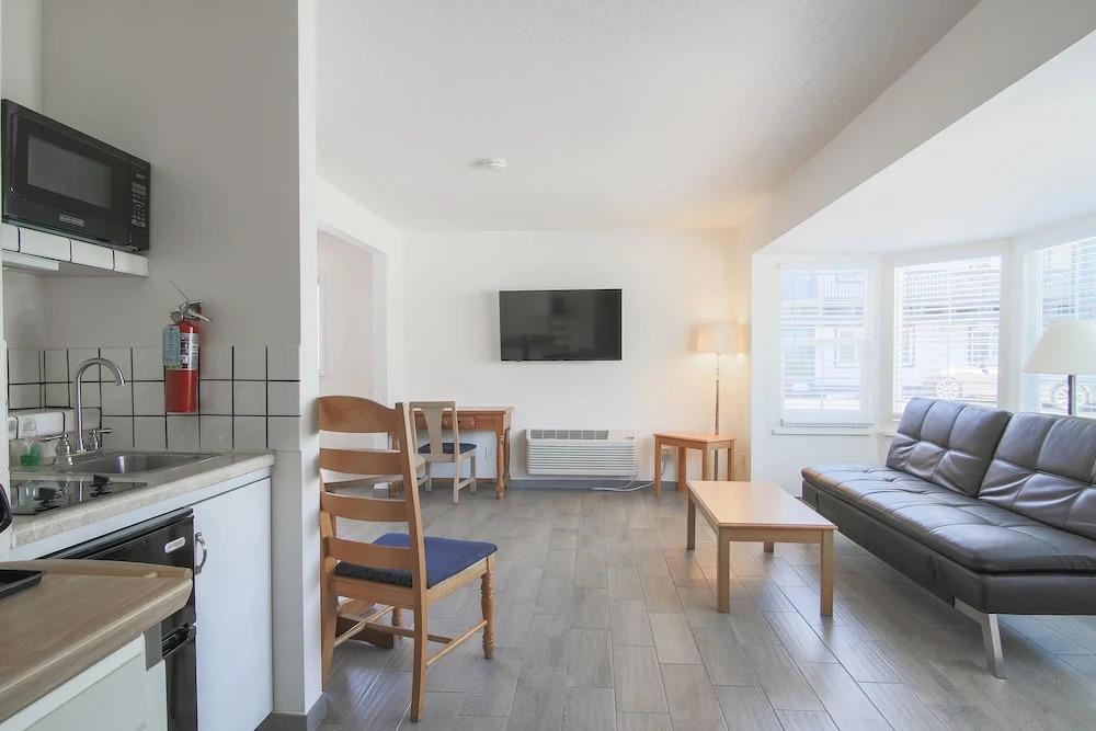 фото Solvang Inn and Cottages