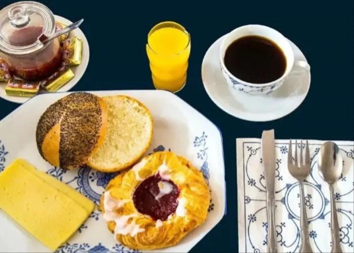 Solvang Inn and Cottages