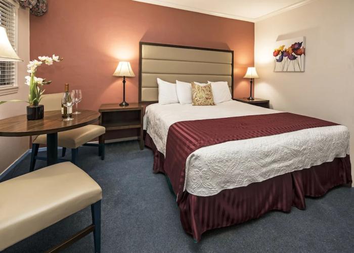 Solvang Inn and Cottages