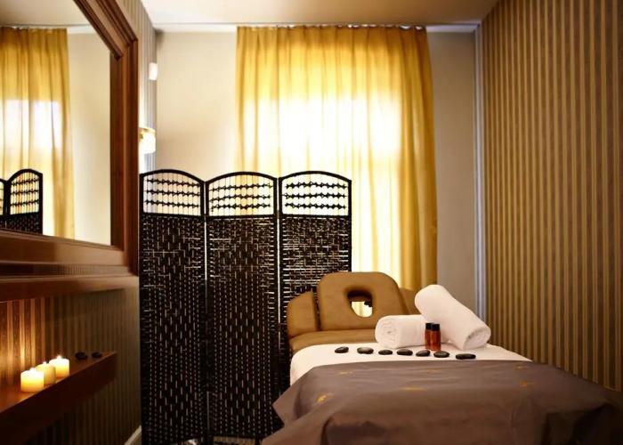 Hotel Akvilon