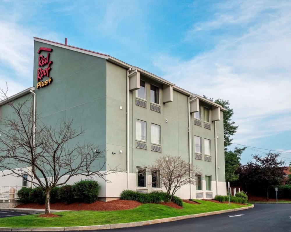 Red Roof Inn PLUS+ Boston - Logan