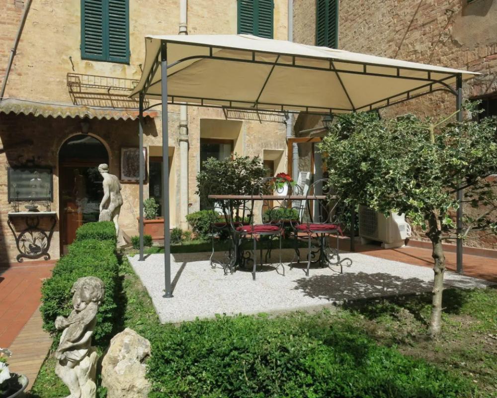 фото Piazza Paradiso Accomodation