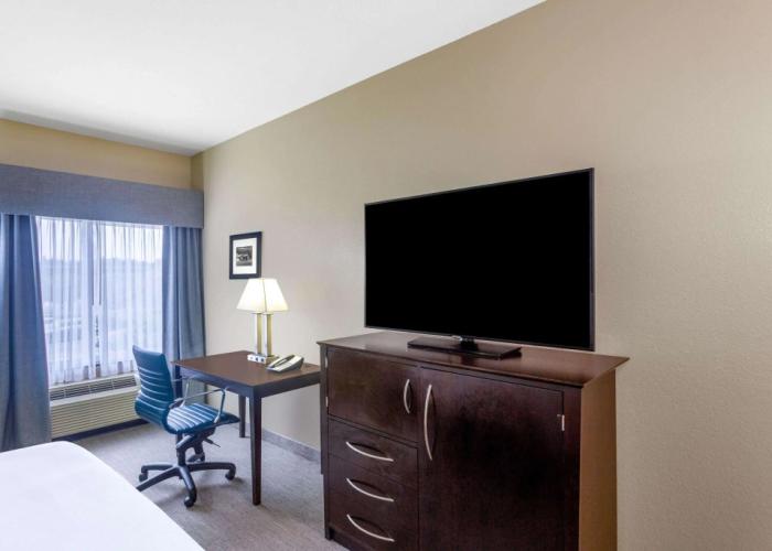 La Quinta Inn & Suites by Wyndham Sebring