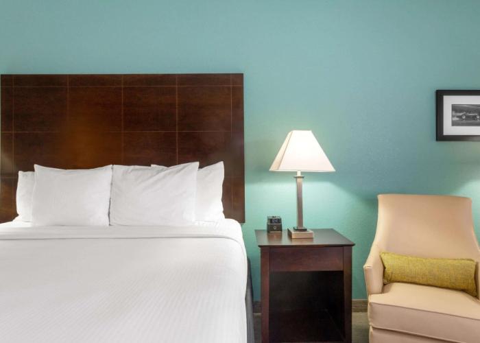 La Quinta Inn & Suites by Wyndham Sebring