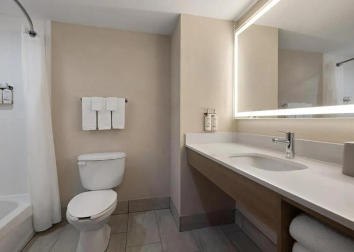 Holiday Inn Express & Suites Sebring by IHG