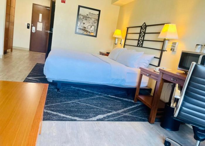 SEVEN Sebring Raceway Hotel