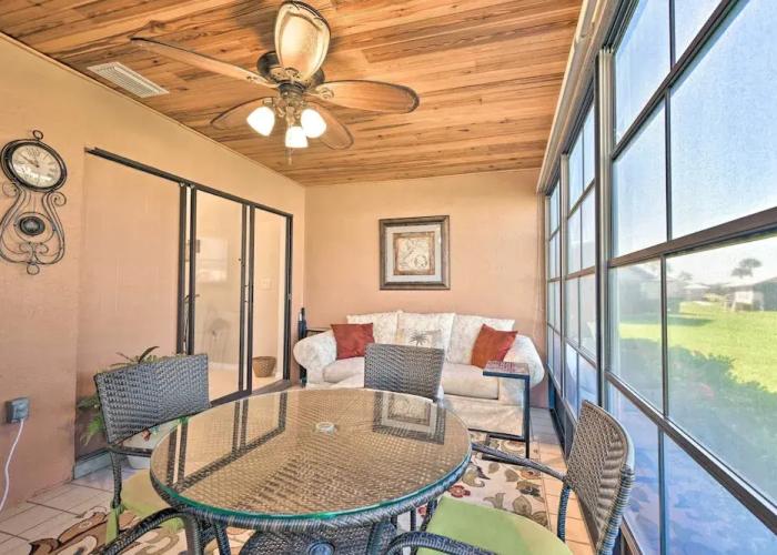 Grill, Lanai & Pool Access: Charming Sebring Villa