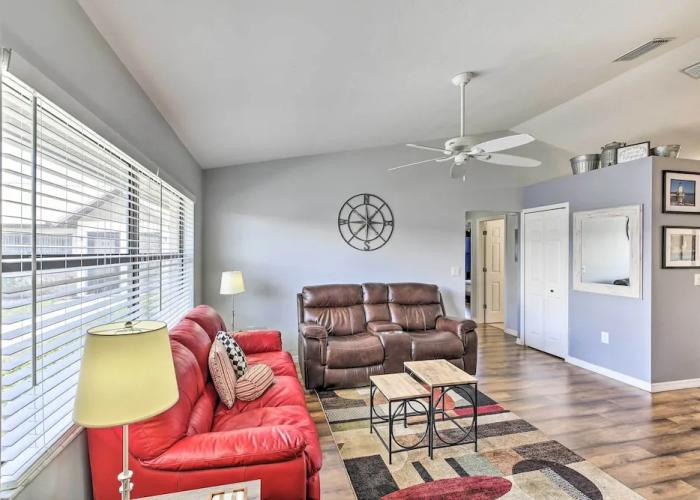 Screened Patio & Grill at Sebring Resort Community