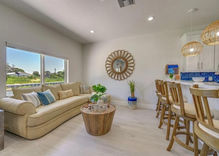 Sebring Serenity: Waterfront Retreat w/ Boat Dock!