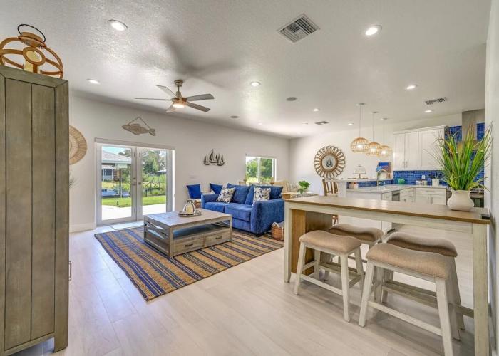 Sebring Serenity: Waterfront Retreat w/ Boat Dock!