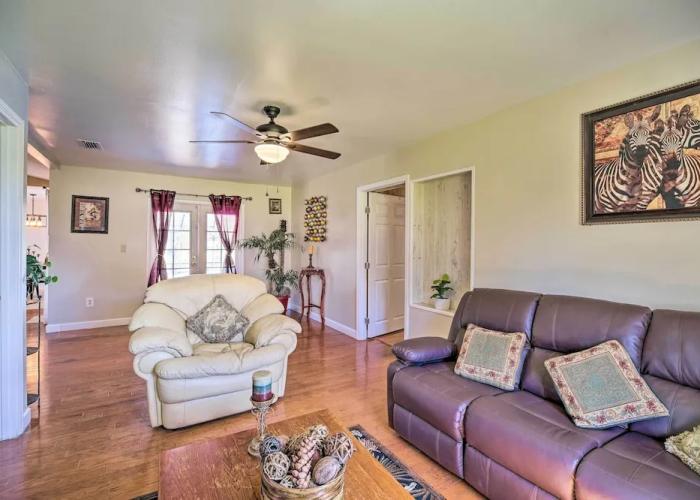 Lanai, Pool & Gas Grill: Sebring Retreat!