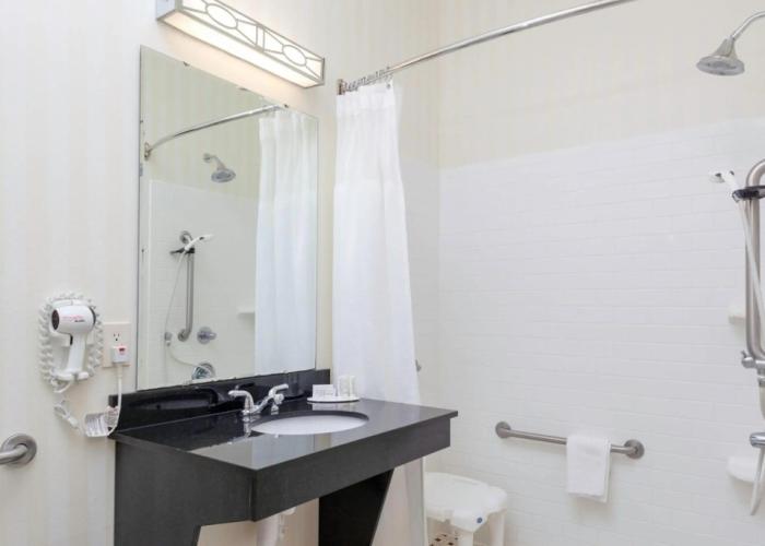 Fairfield Inn & Suites Seymour