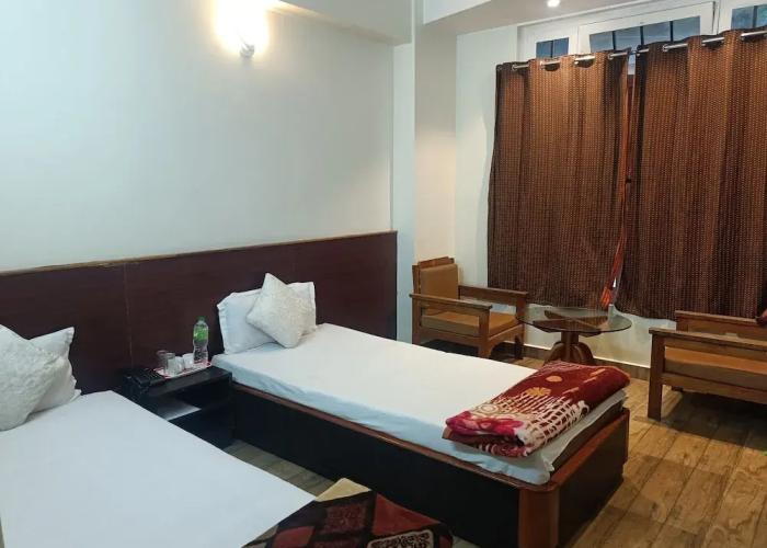 Hotel Shillong Rains Inn By Roh