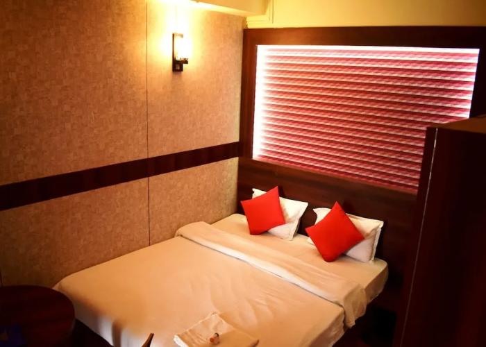 Lily Guest House