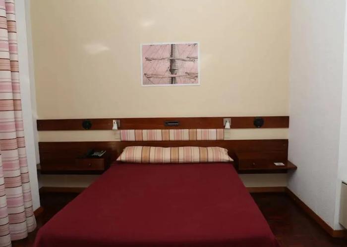 Hotel Veleiro