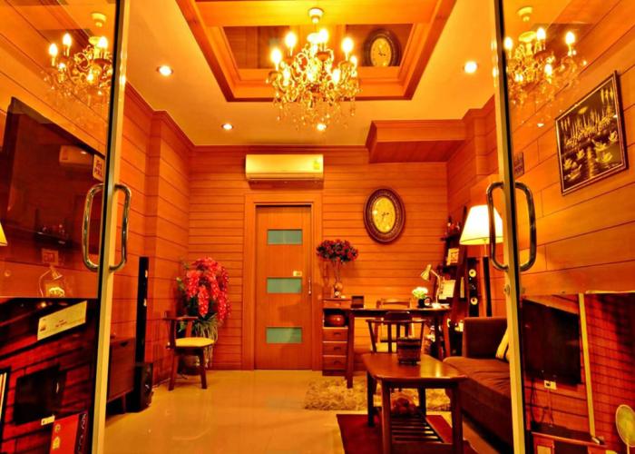 Be Rich Hotel