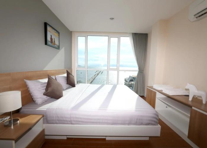 BBG Seaside Luxurious Service Apartment